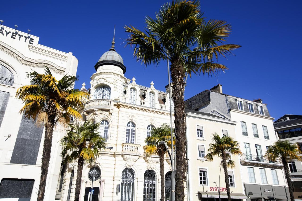 Appartements Clémenceau Pau Esterno foto